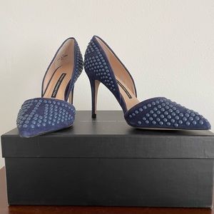 NIB French Connection Ellis Navy Suede Studded Pointed Toe Pumps US 7.5/EU 37.5